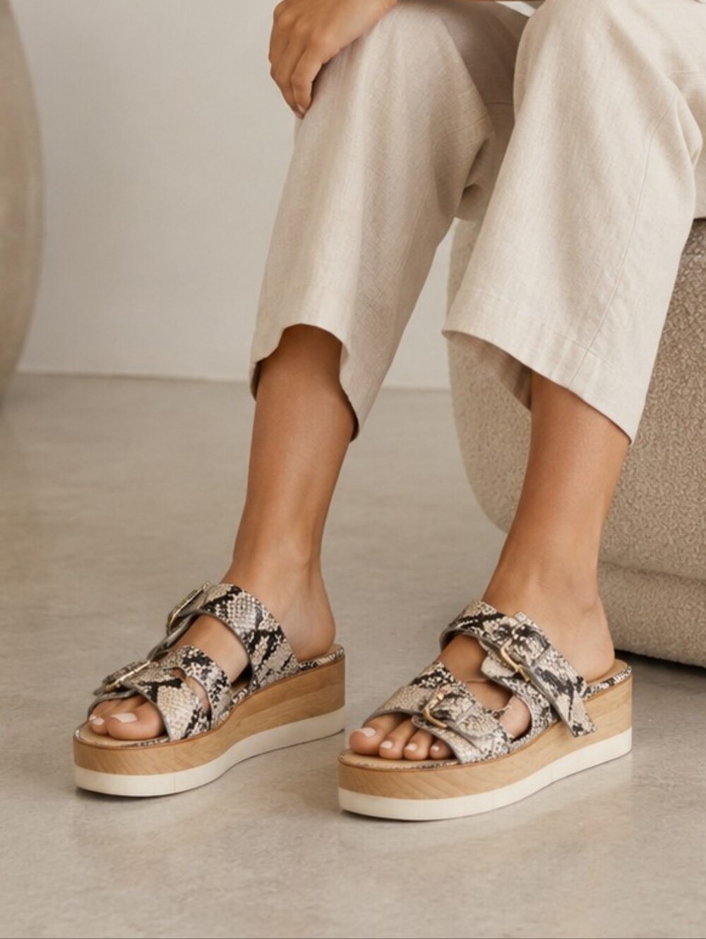 Veronica Beard Snakeskin Platform Slide Sandals Black Cream Flatform Size 10M